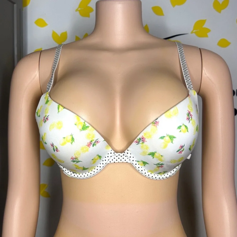 Pink Victoria's Secret Push‎ Up Bra Size 36B